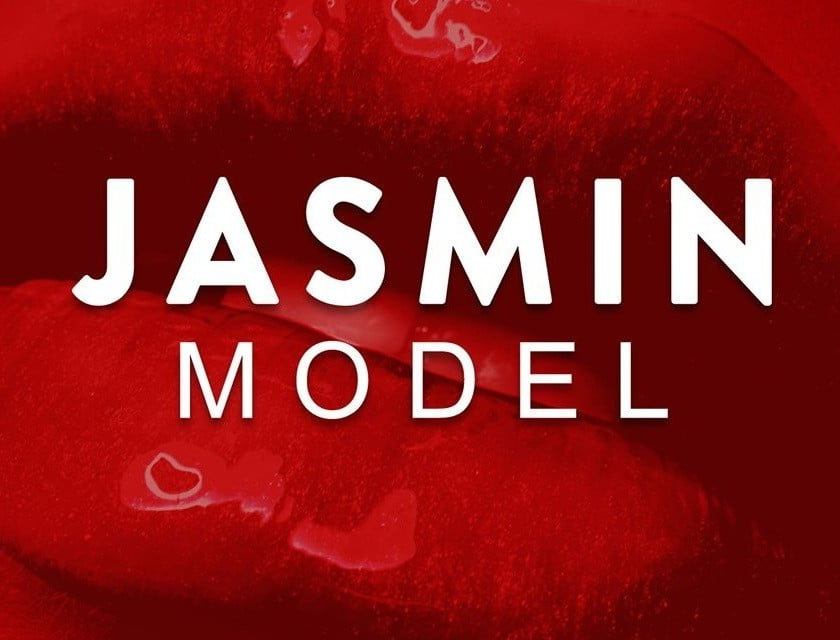 Sexy pic of KellyMoors